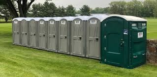 Best Standard Portable Toilet Rental  in Averill Park, NY